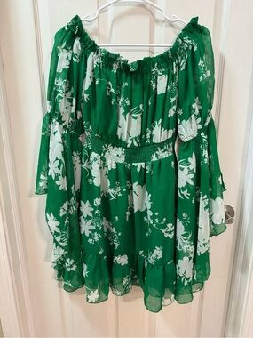 Live 4 Truth Floral Dress Size M